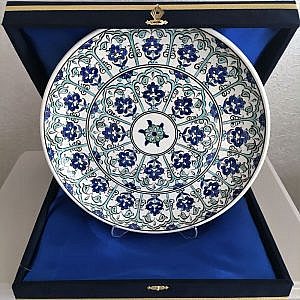Babanakkaş Desenli İznik Çini Tabak