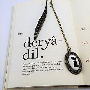 Kale Desenli İznik Çini Kitap Ayracı