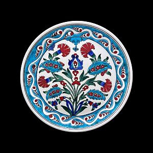Klasik Kırmızı Karanfil Desenli İznik Çini Tabak